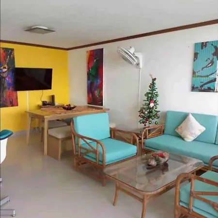 Iv 2 Bedroom