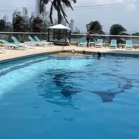 Iv 2 Bedroom